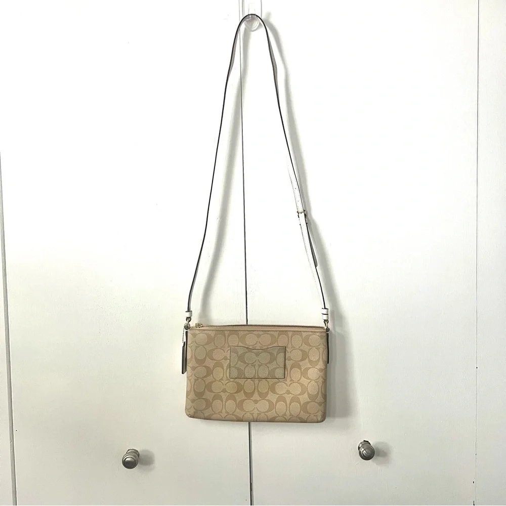 NWOT Coach Signature PVC Crossbody Bag – Khaki / Chalk – F58319 - Picture 2 of 7